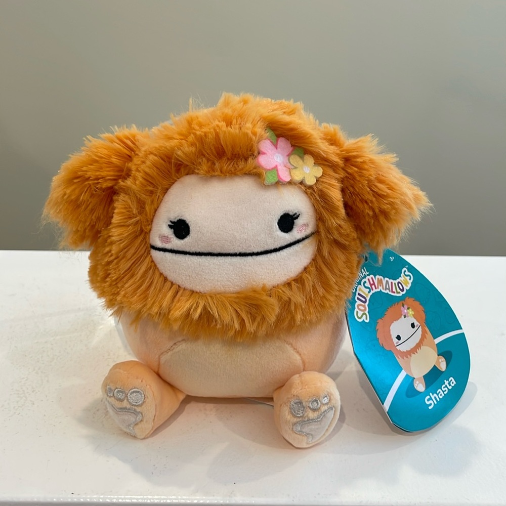 NWT 5” Shasta the Orange Bigfoot Squishmalllow